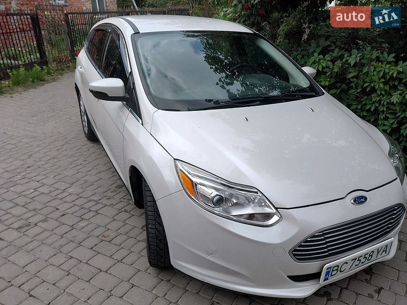 Хетчбек Ford Focus 2012 в Львові
