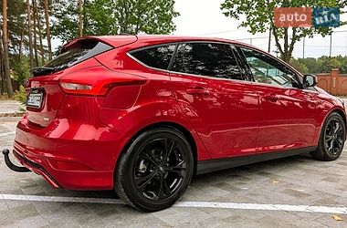Хэтчбек Ford Focus 2015 в Львове