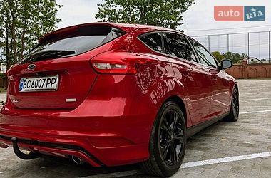 Хэтчбек Ford Focus 2015 в Львове