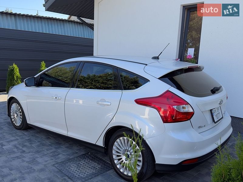 Хетчбек Ford Focus 2012 в Житомирі