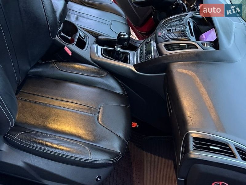Универсал Ford Focus 2013 в Стрые