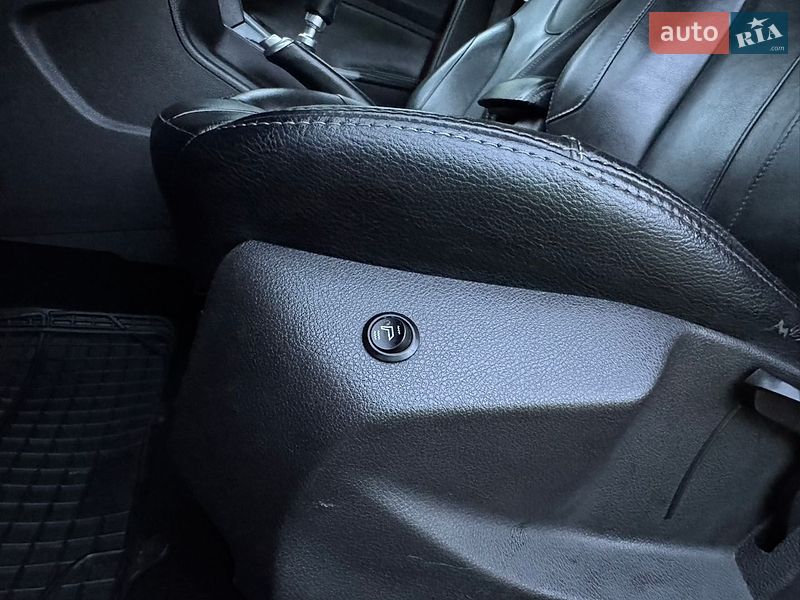 Универсал Ford Focus 2013 в Стрые