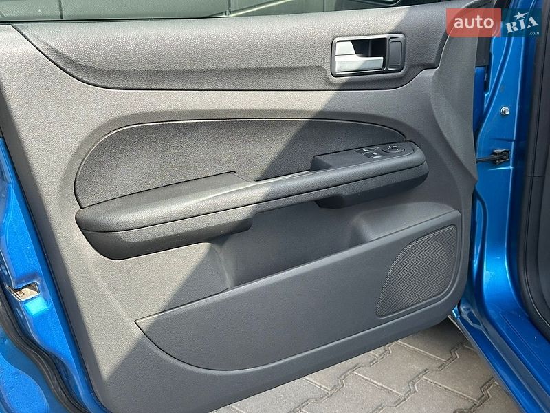 Хетчбек Ford Focus 2006 в Одесі