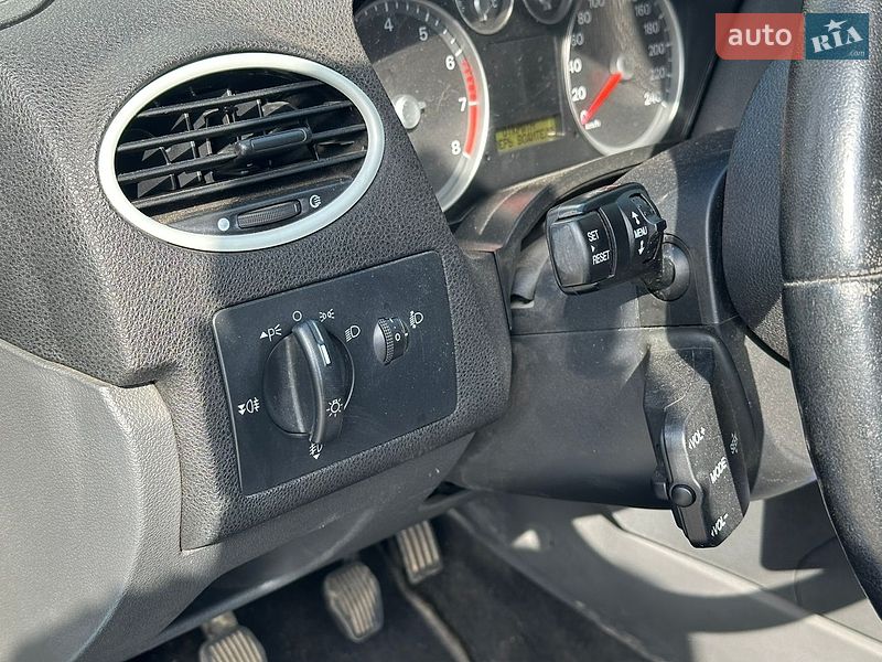 Хетчбек Ford Focus 2006 в Одесі