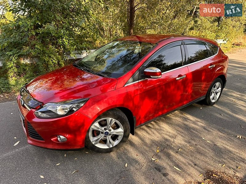 Хэтчбек Ford Focus 2012 в Киеве