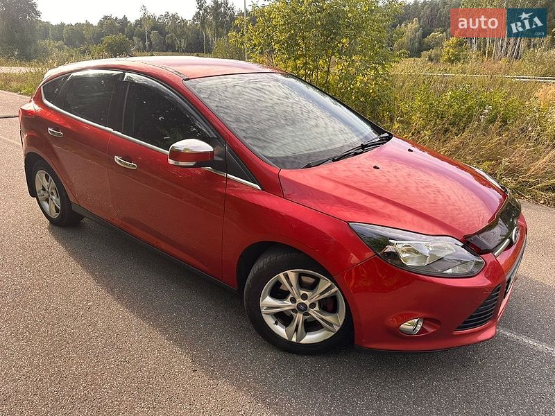 Хэтчбек Ford Focus 2012 в Киеве