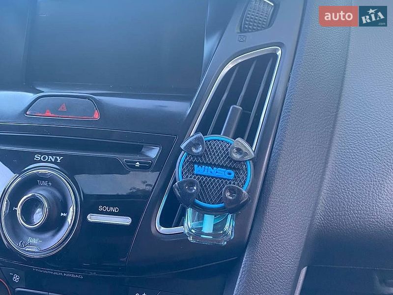 Седан Ford Focus 2018 в Винниках