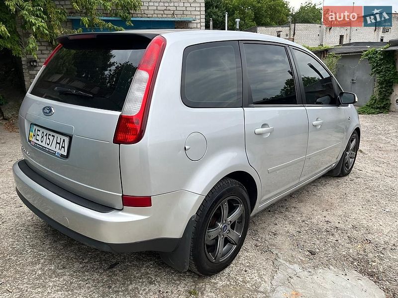 Седан Ford Focus 2005 в Днепре