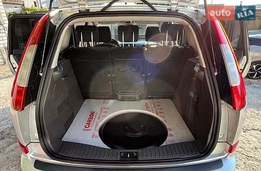 Седан Ford Focus 2005 в Днепре
