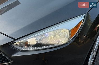 Седан Ford Focus 2015 в Дніпрі