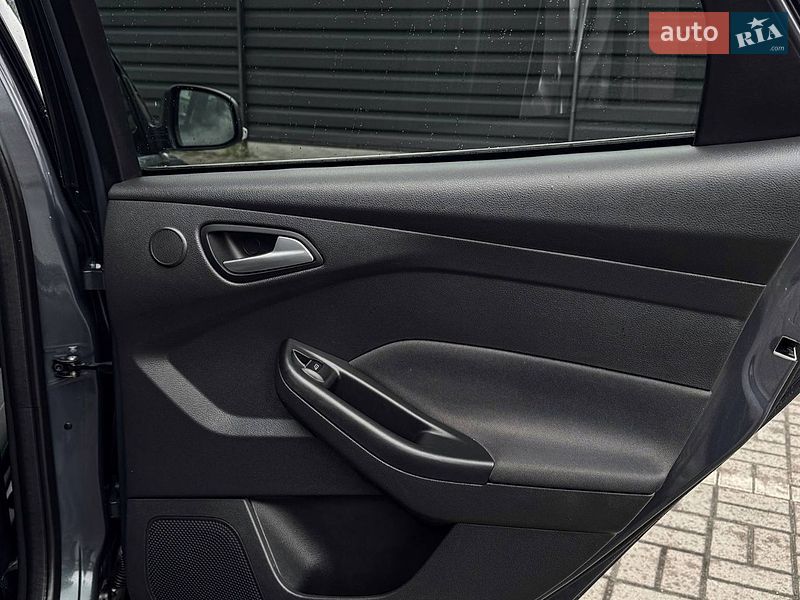 Універсал Ford Focus 2012 в Черкасах