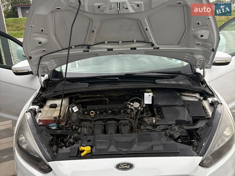 Седан Ford Focus 2017 в Самборі