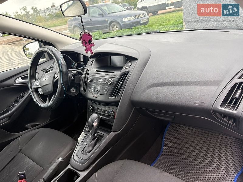 Седан Ford Focus 2017 в Самборі