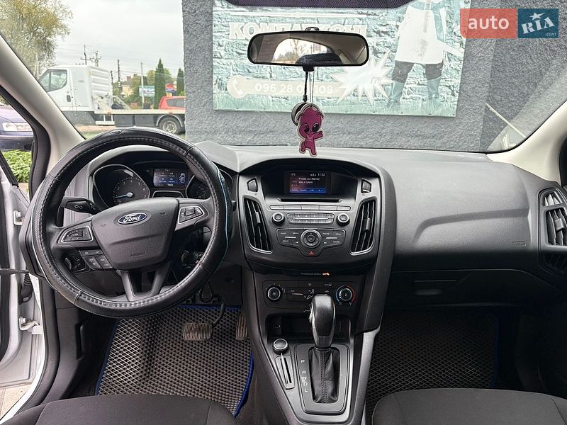 Седан Ford Focus 2017 в Самборі