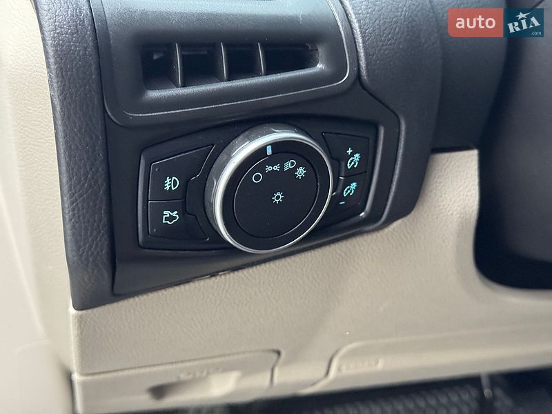 Седан Ford Focus 2015 в Полтаві фото 21 Седан Ford Focus 2015 в Полтаві