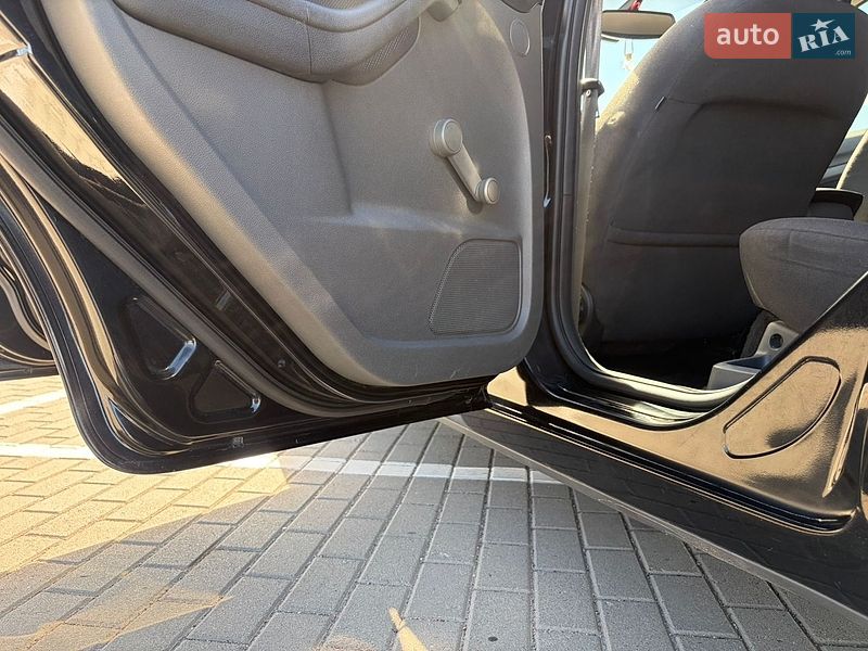 Універсал Ford Focus 2007 в Нововолинську фото 27 Універсал Ford Focus 2007 в Нововолинську