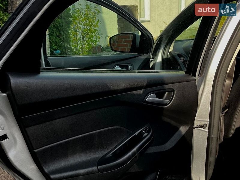 Седан Ford Focus 2017 в Тернополі