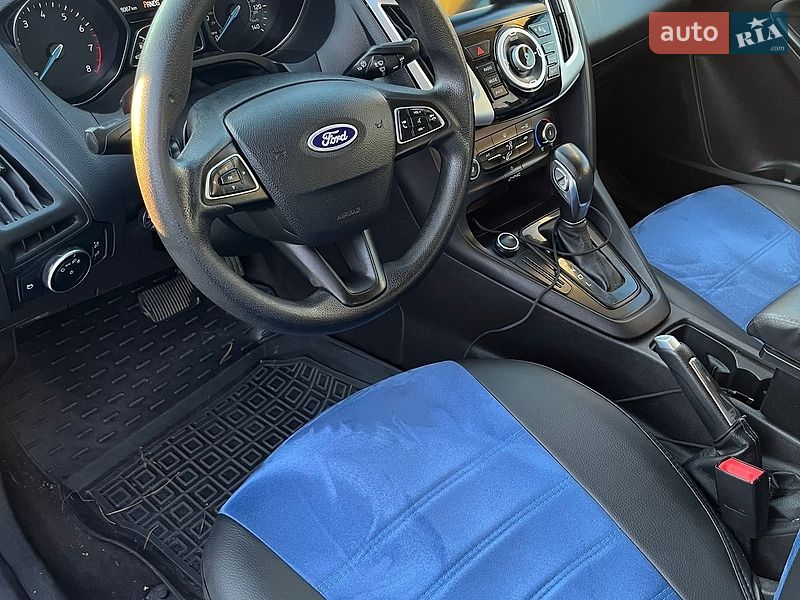 Седан Ford Focus 2015 в Києві