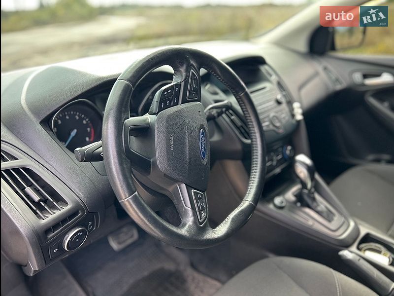 Хетчбек Ford Focus 2015 в Харкові