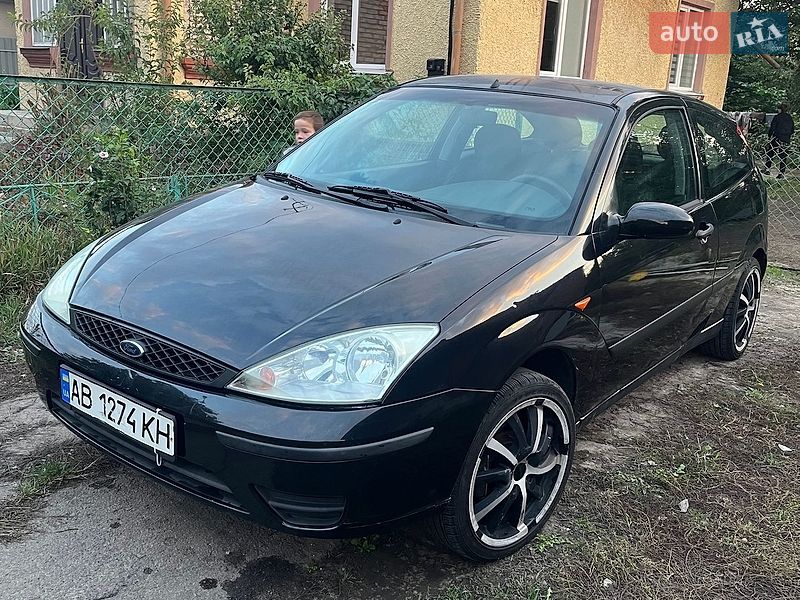 Хэтчбек Ford Focus 2004 в Квасилове фото Хэтчбек Ford Focus 2004 в Квасилове