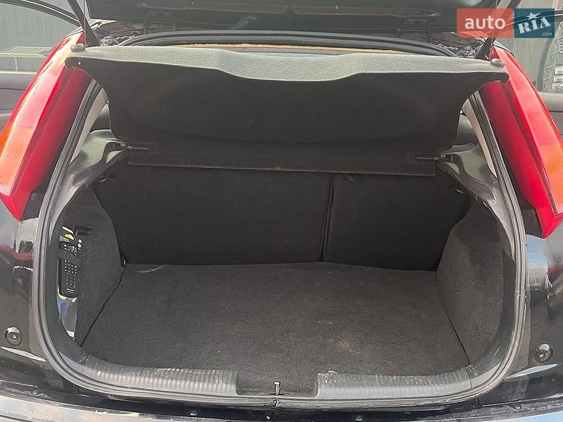 Хэтчбек Ford Focus 2004 в Квасилове фото 26 Хэтчбек Ford Focus 2004 в Квасилове