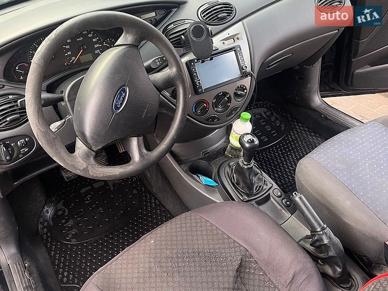 Хэтчбек Ford Focus 2004 в Квасилове фото 35 Хэтчбек Ford Focus 2004 в Квасилове