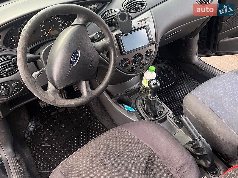 Хэтчбек Ford Focus 2004 в Квасилове фото 36 Хэтчбек Ford Focus 2004 в Квасилове