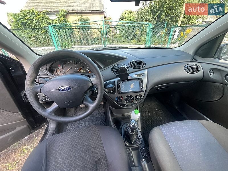 Хэтчбек Ford Focus 2004 в Квасилове фото 42 Хэтчбек Ford Focus 2004 в Квасилове