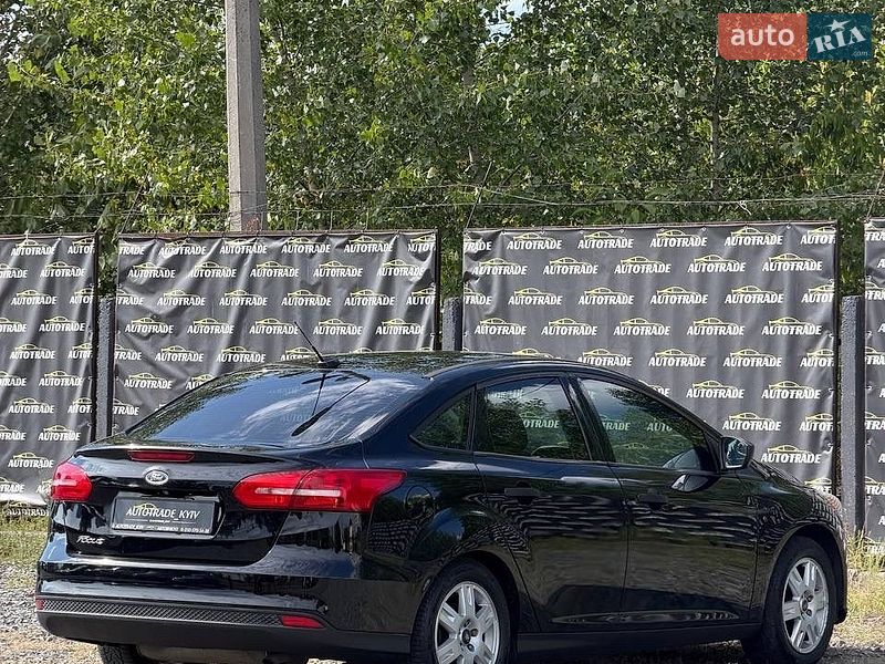 Седан Ford Focus 2015 в Киеве