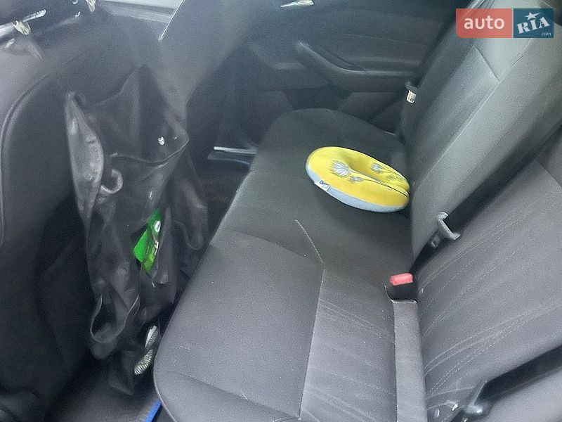 Хэтчбек Ford Focus 2015 в Борисполе фото 4 Хэтчбек Ford Focus 2015 в Борисполе