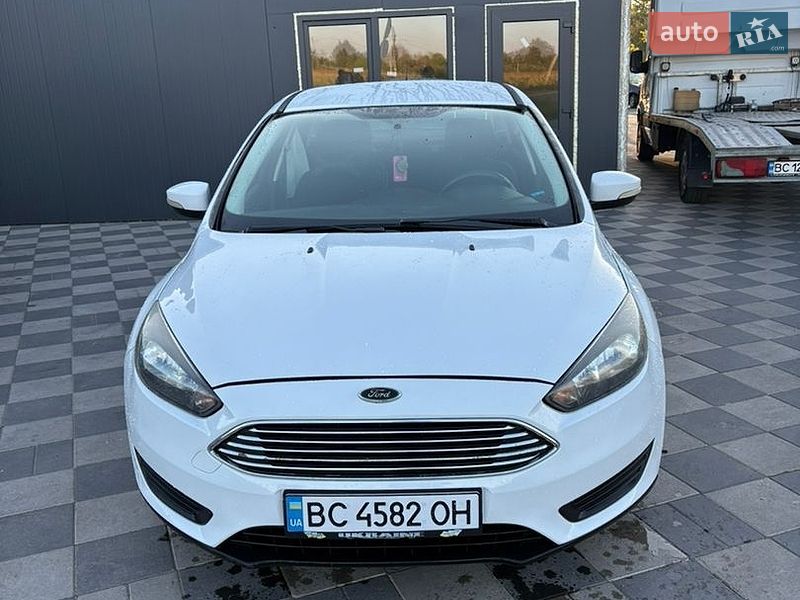 Седан Ford Focus 2017 в Самборі