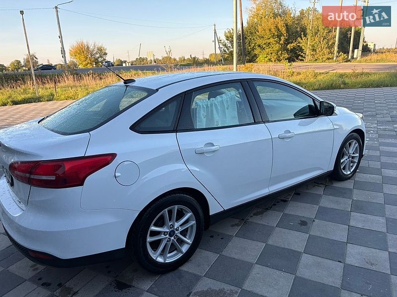 Седан Ford Focus 2017 в Самборі