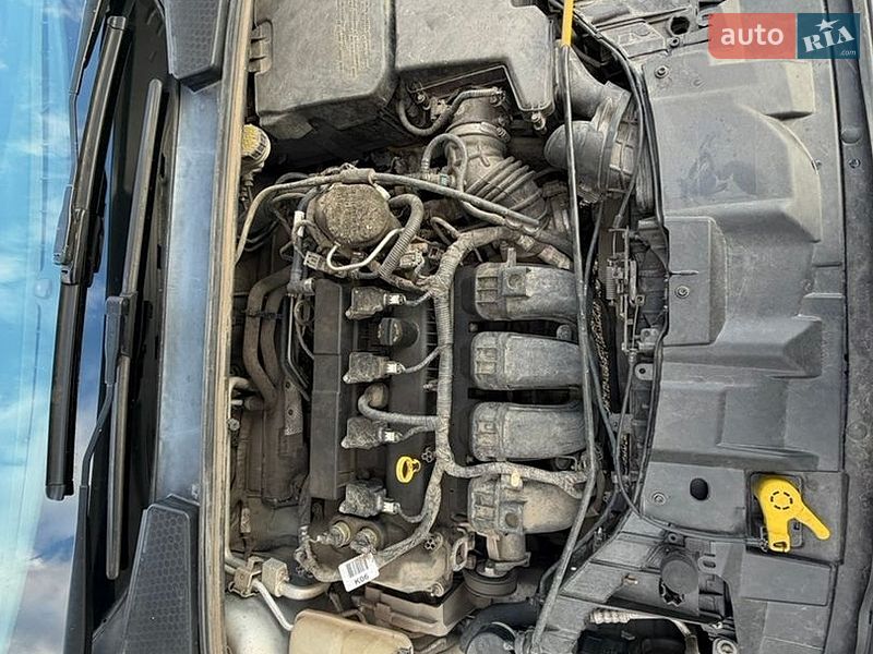 Седан Ford Focus 2015 в Днепре фото 17 Седан Ford Focus 2015 в Днепре