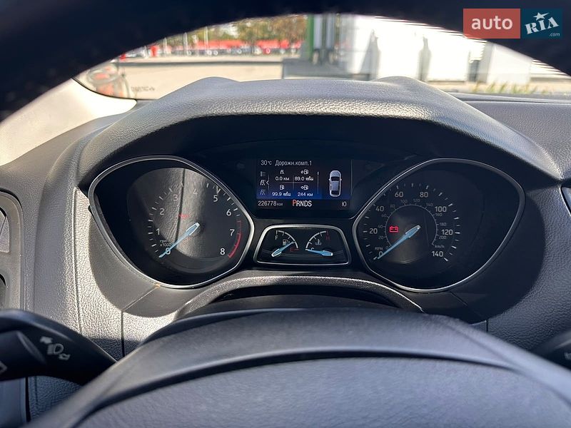 Седан Ford Focus 2015 в Запоріжжі
