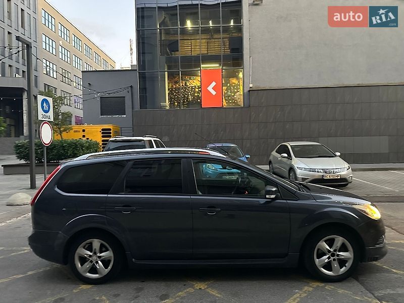 Универсал Ford Focus 2010 в Львове