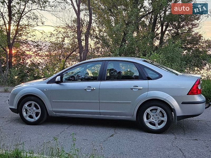 Седан Ford Focus 2007 в Дніпрі фото 4 Седан Ford Focus 2007 в Дніпрі