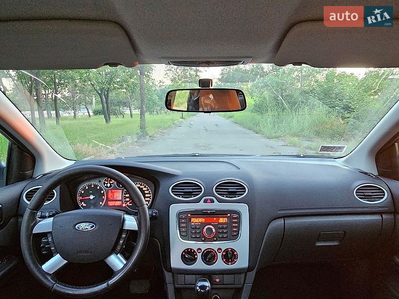 Седан Ford Focus 2007 в Дніпрі фото 6 Седан Ford Focus 2007 в Дніпрі