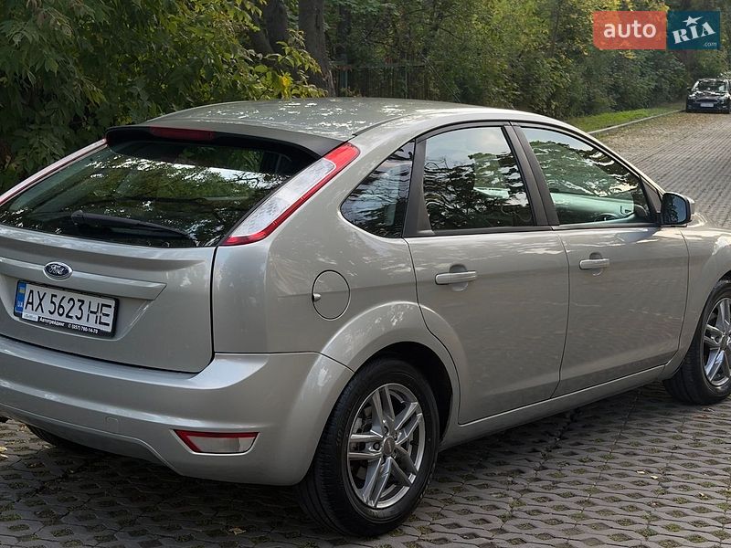 Хэтчбек Ford Focus 2010 в Харькове