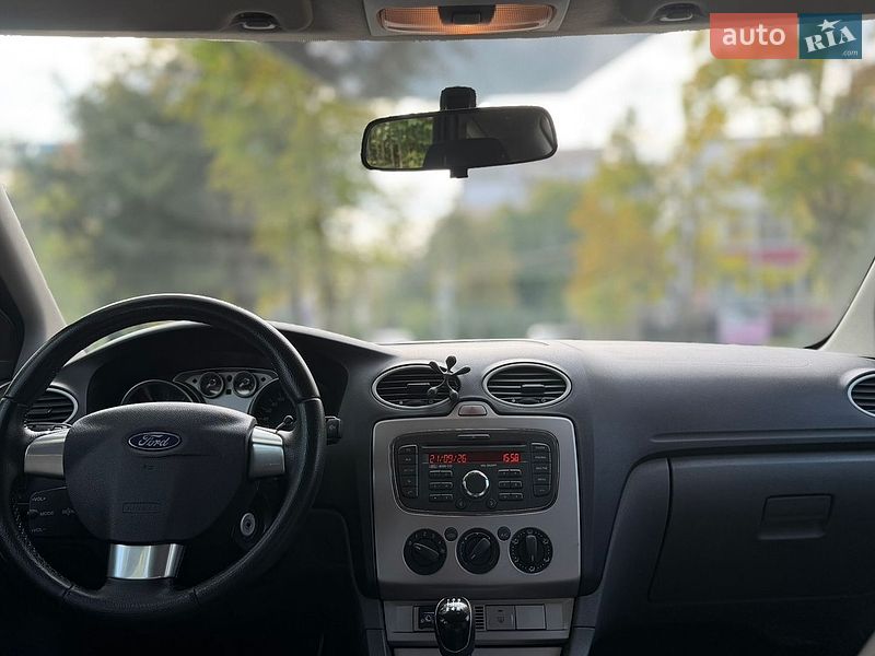 Хэтчбек Ford Focus 2010 в Харькове