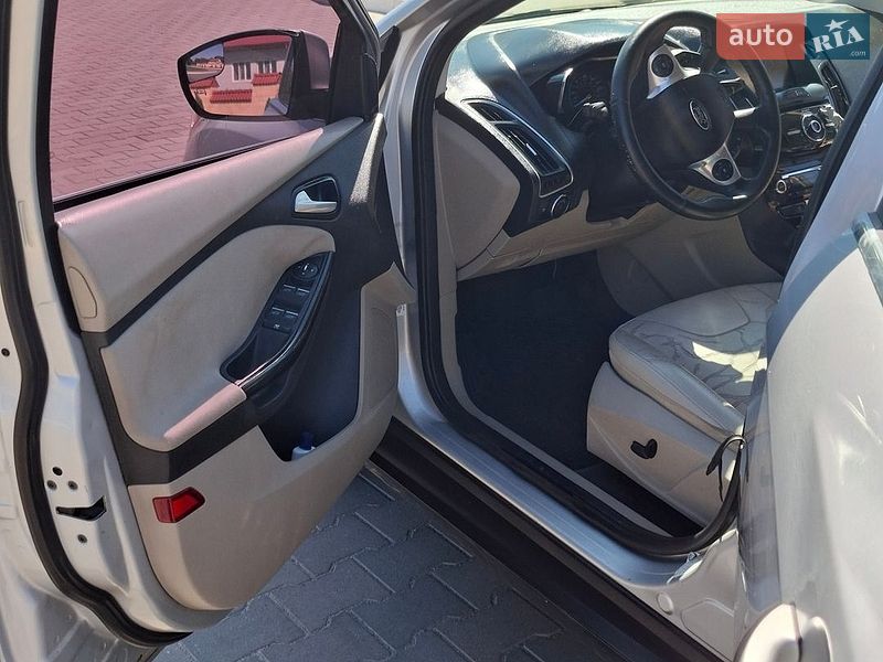 Хетчбек Ford Focus 2014 в Ізмаїлі