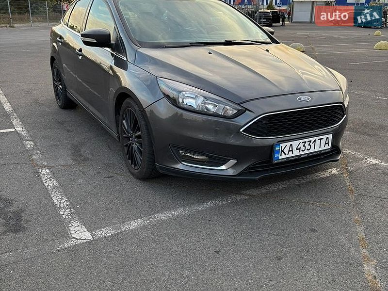 Седан Ford Focus 2015 в Києві