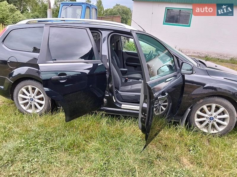 Універсал Ford Focus 2010 в Довбиші