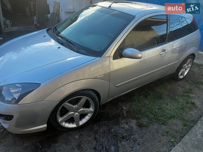 Хетчбек Ford Focus 2003 в Києві