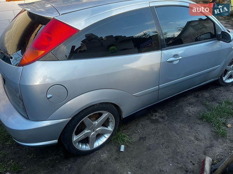 Хетчбек Ford Focus 2003 в Києві