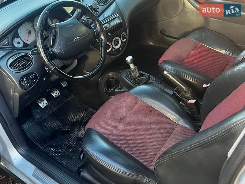 Хетчбек Ford Focus 2003 в Києві