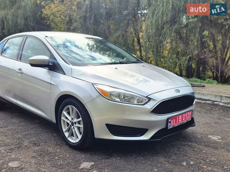 Седан Ford Focus 2017 в Дубні