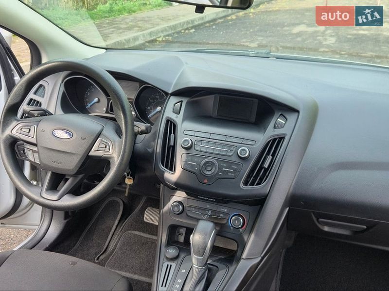 Седан Ford Focus 2017 в Дубні