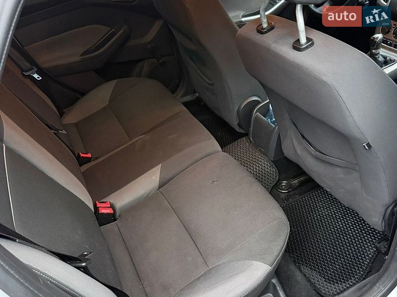 Седан Ford Focus 2013 в Днепре