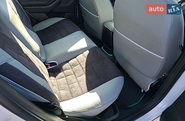 Хэтчбек Ford Focus 2015 в Киеве