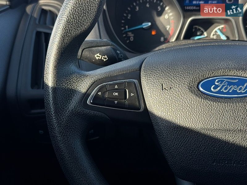 Седан Ford Focus 2015 в Львові